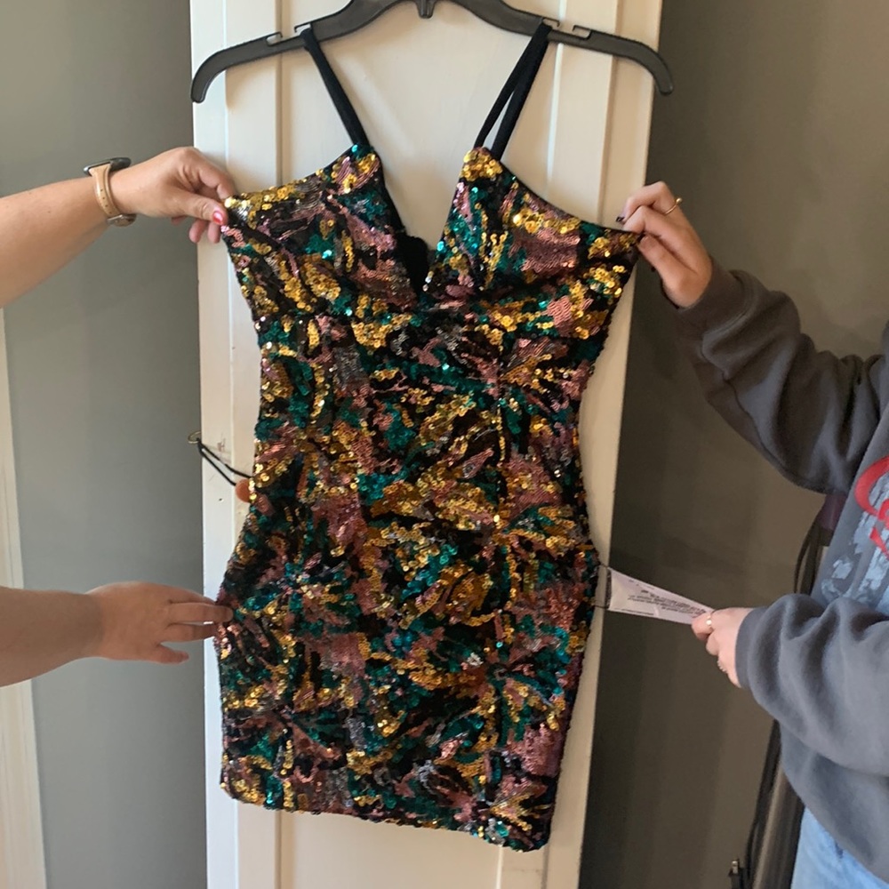Dress the Population size XS (fits like a small)